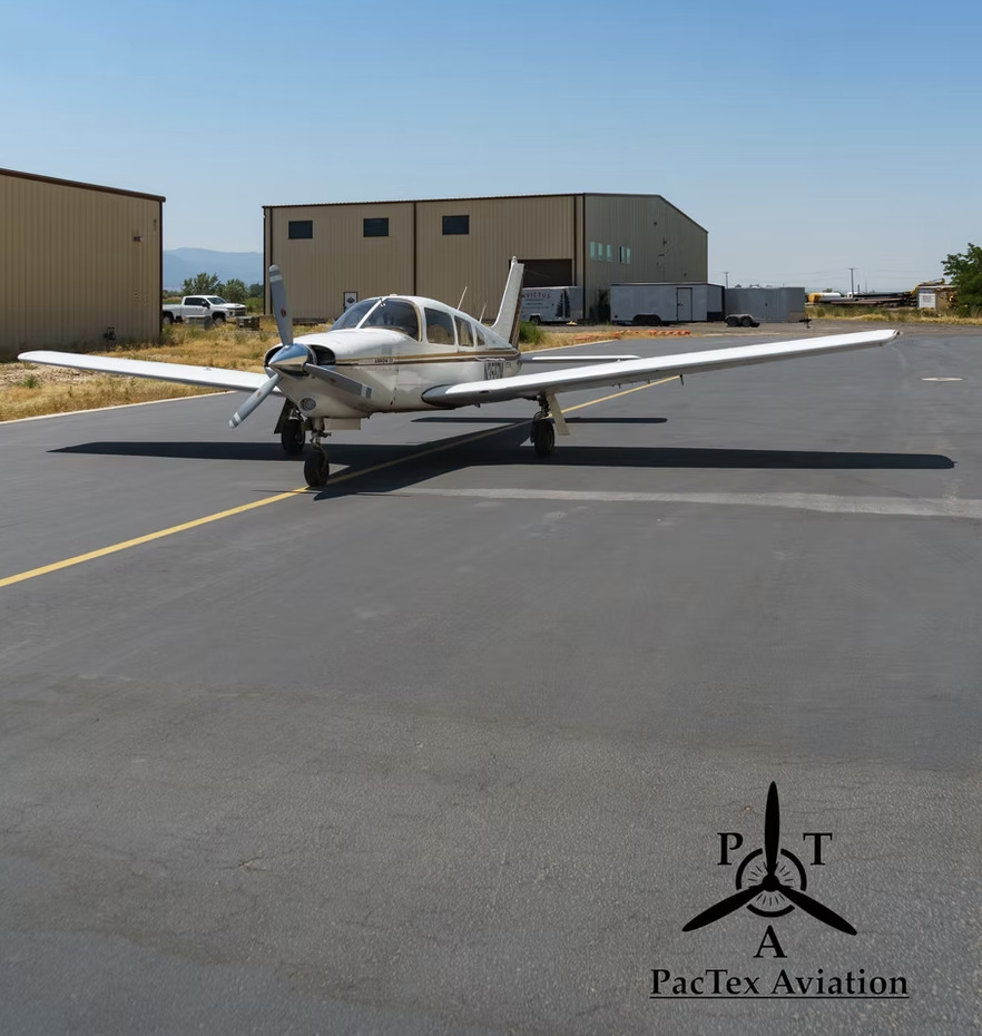 Piper Turbo Arrow II image 2